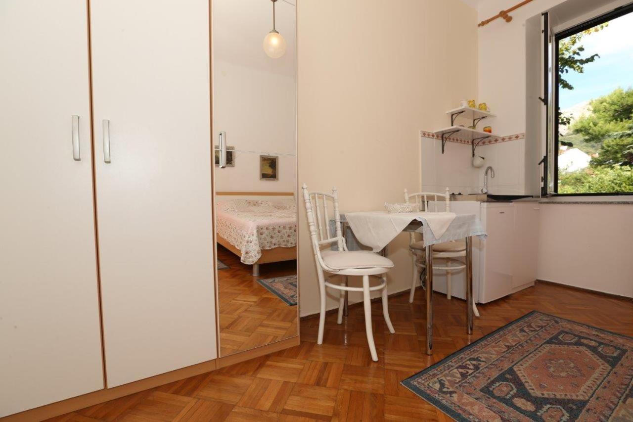 Studio Apartments Cavrak With Terrace バスカ エクステリア 写真