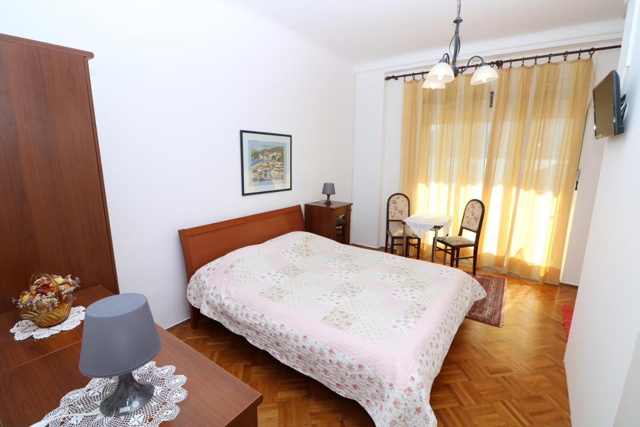 Studio Apartments Cavrak With Terrace バスカ エクステリア 写真