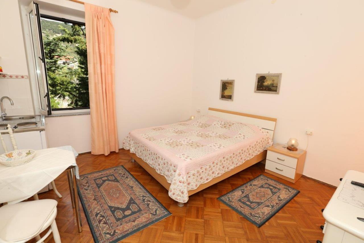 Studio Apartments Cavrak With Terrace バスカ エクステリア 写真