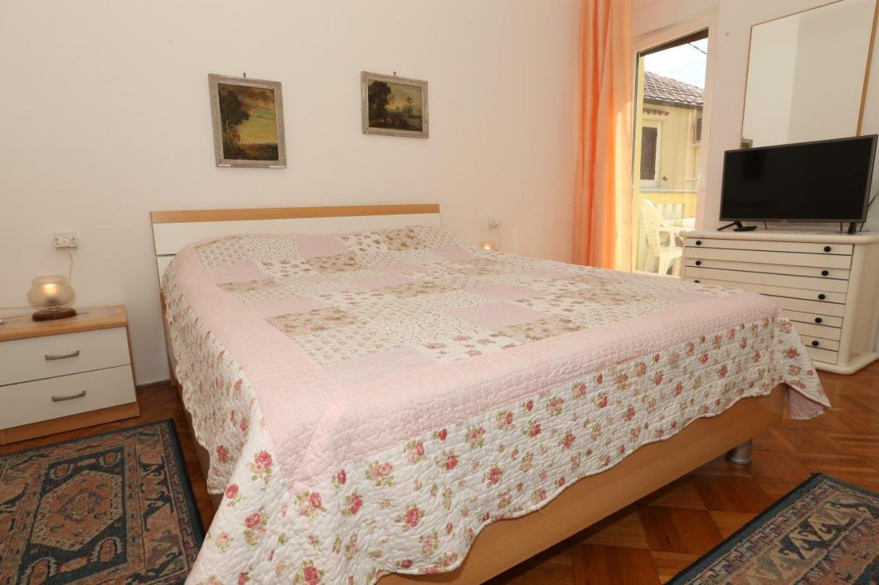 Studio Apartments Cavrak With Terrace バスカ エクステリア 写真