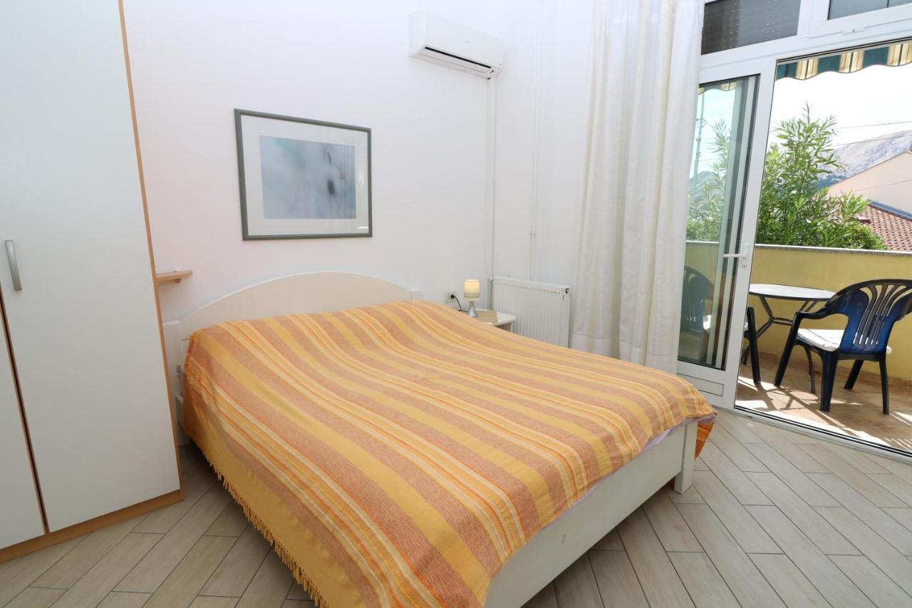 Studio Apartments Cavrak With Terrace バスカ エクステリア 写真