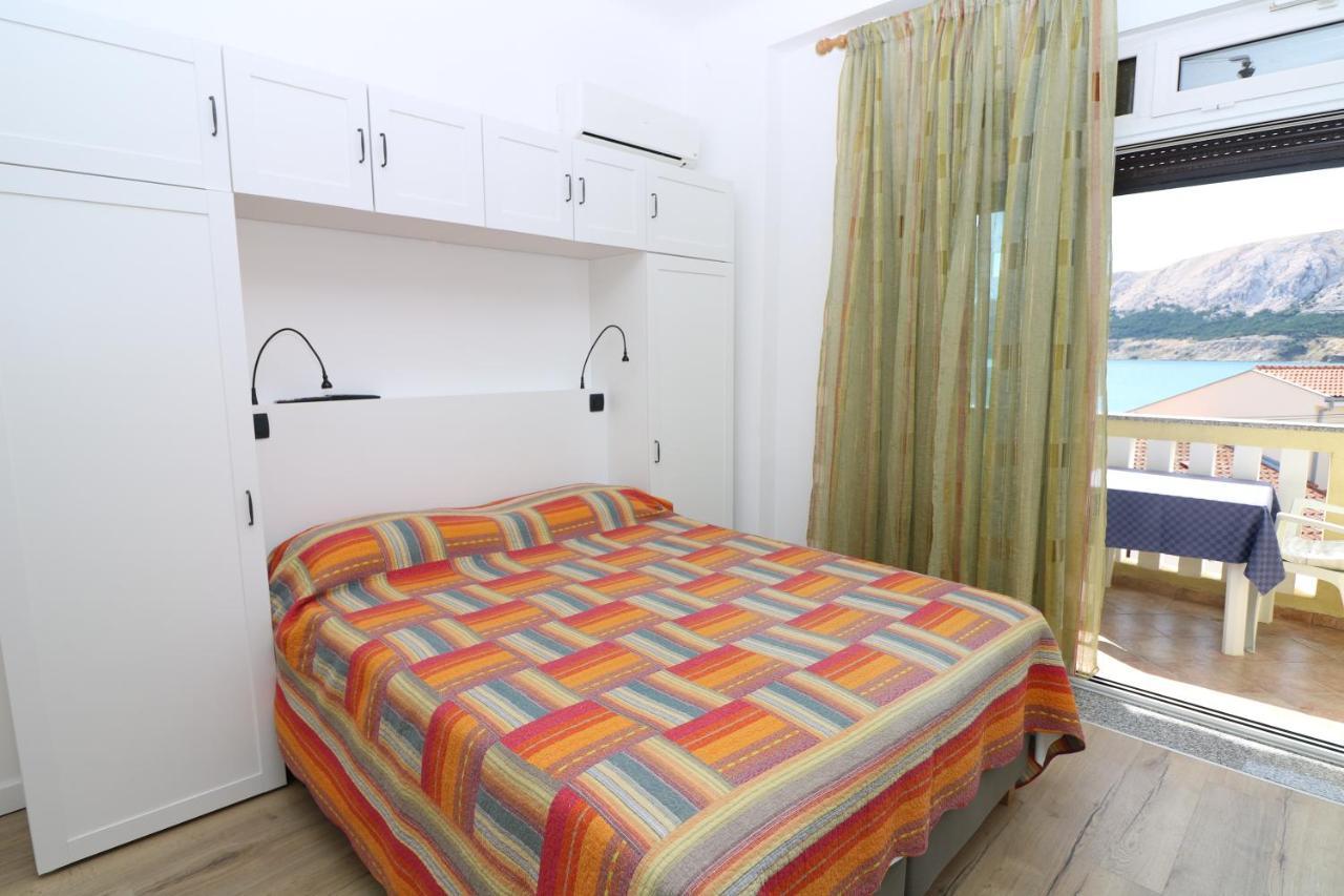 Studio Apartments Cavrak With Terrace バスカ エクステリア 写真