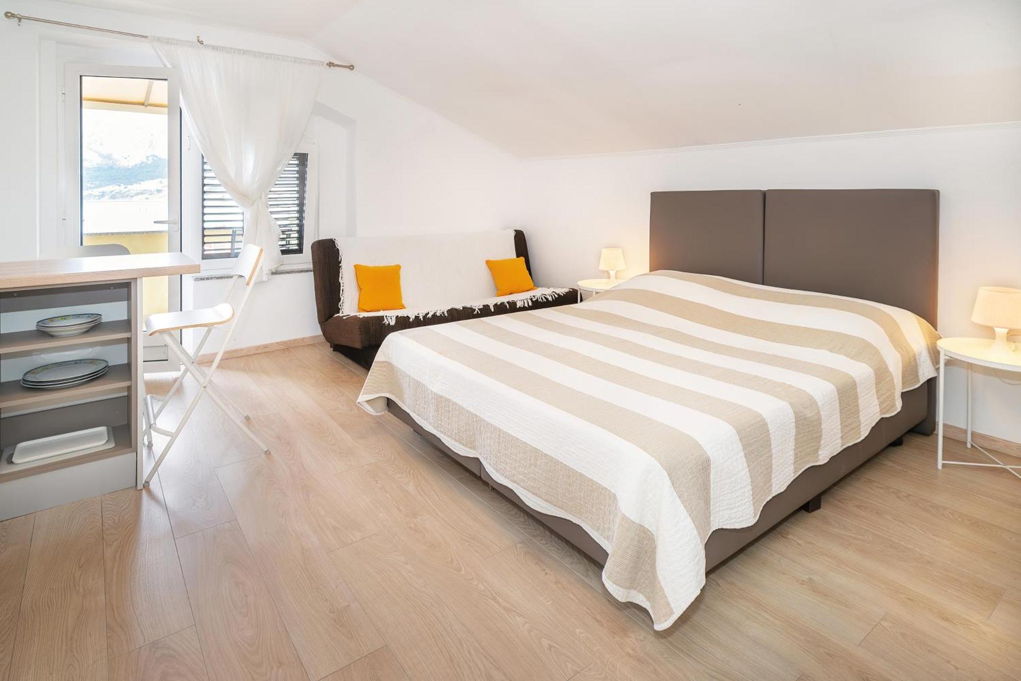 Studio Apartments Cavrak With Terrace バスカ エクステリア 写真