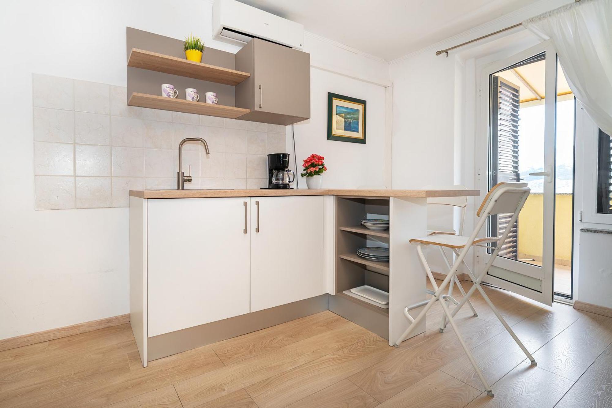 Studio Apartments Cavrak With Terrace バスカ エクステリア 写真