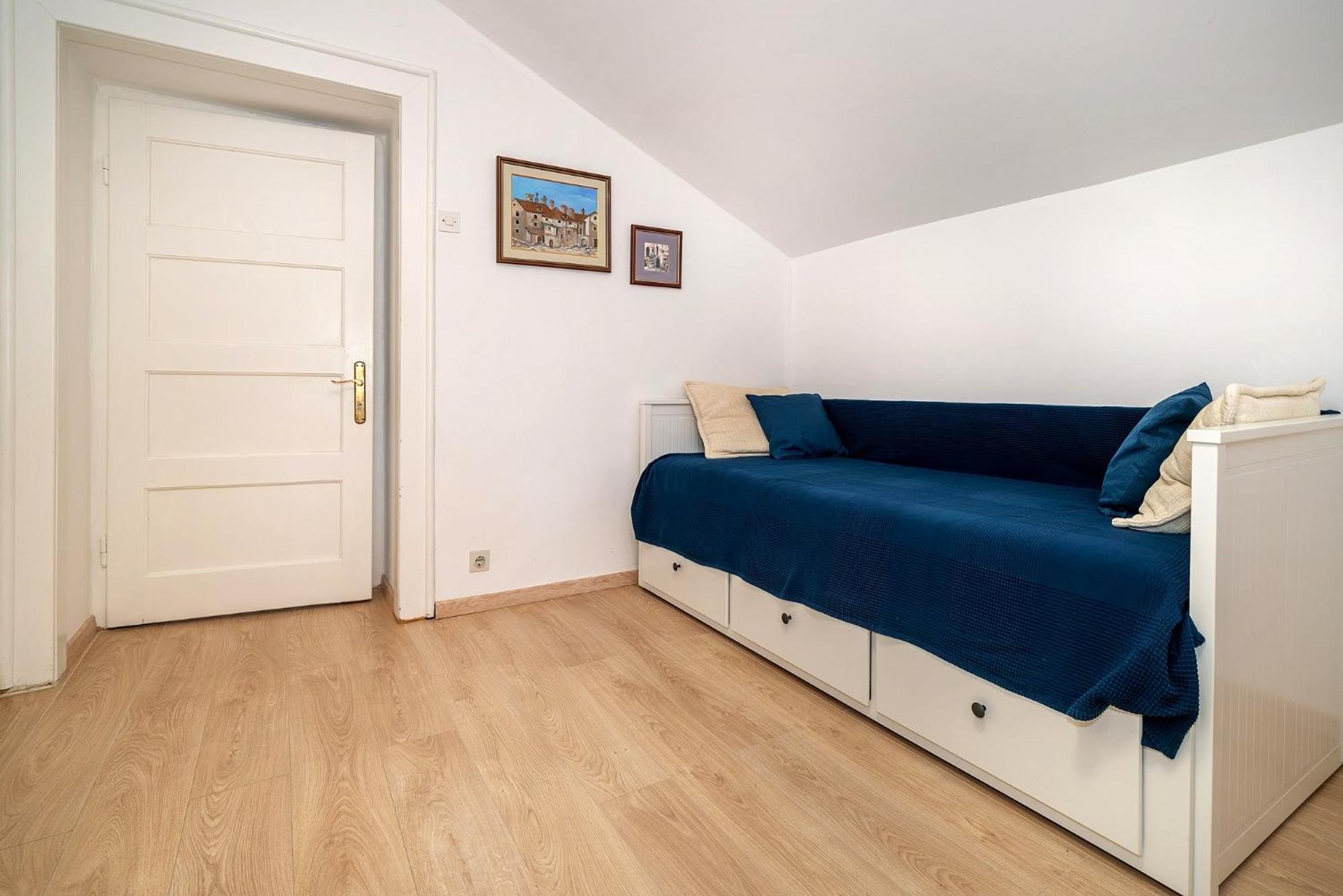 Studio Apartments Cavrak With Terrace バスカ エクステリア 写真